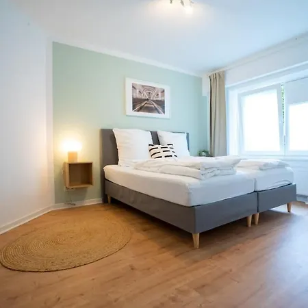 Hamburg City Apartment For 7 Exterior foto